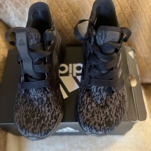 Adidas edge lux sneakers, black, size 7